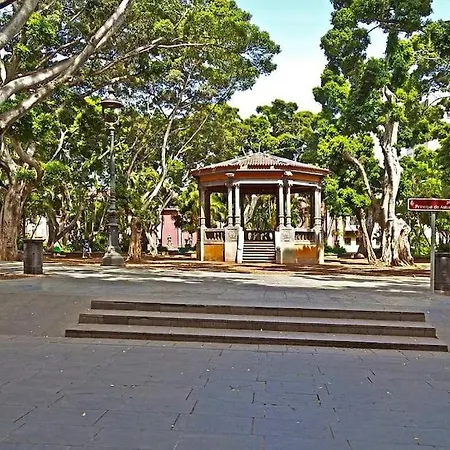 En El Casco Historico De Cruz *